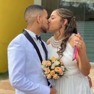 Meet your Posher, Alejandro rafael